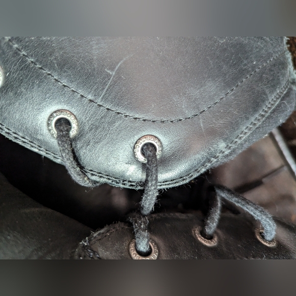 Bogs - men's size 9 black waterproof Rain boots - Picture 4 of 10